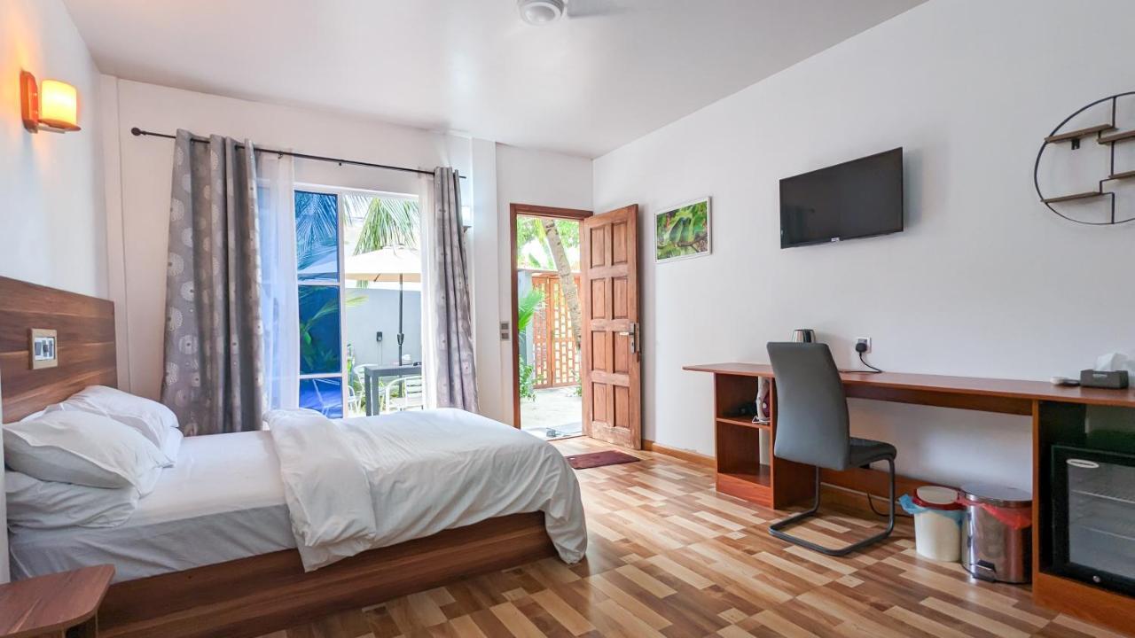 Coco Villa,Ukulhas Exterior photo